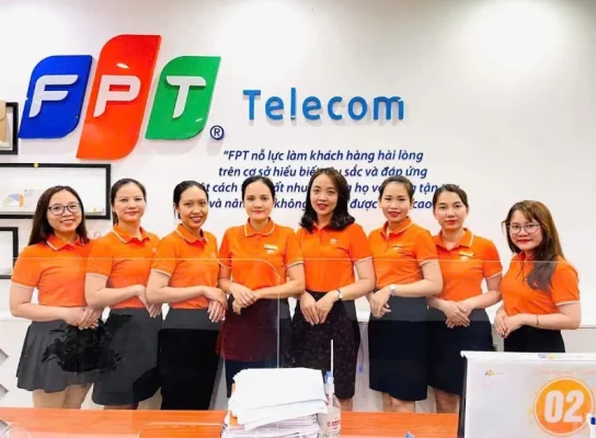 nhan vien cua hang fpt telecom 1 Nhan Vien Cua Hang Fpt Telecom 1